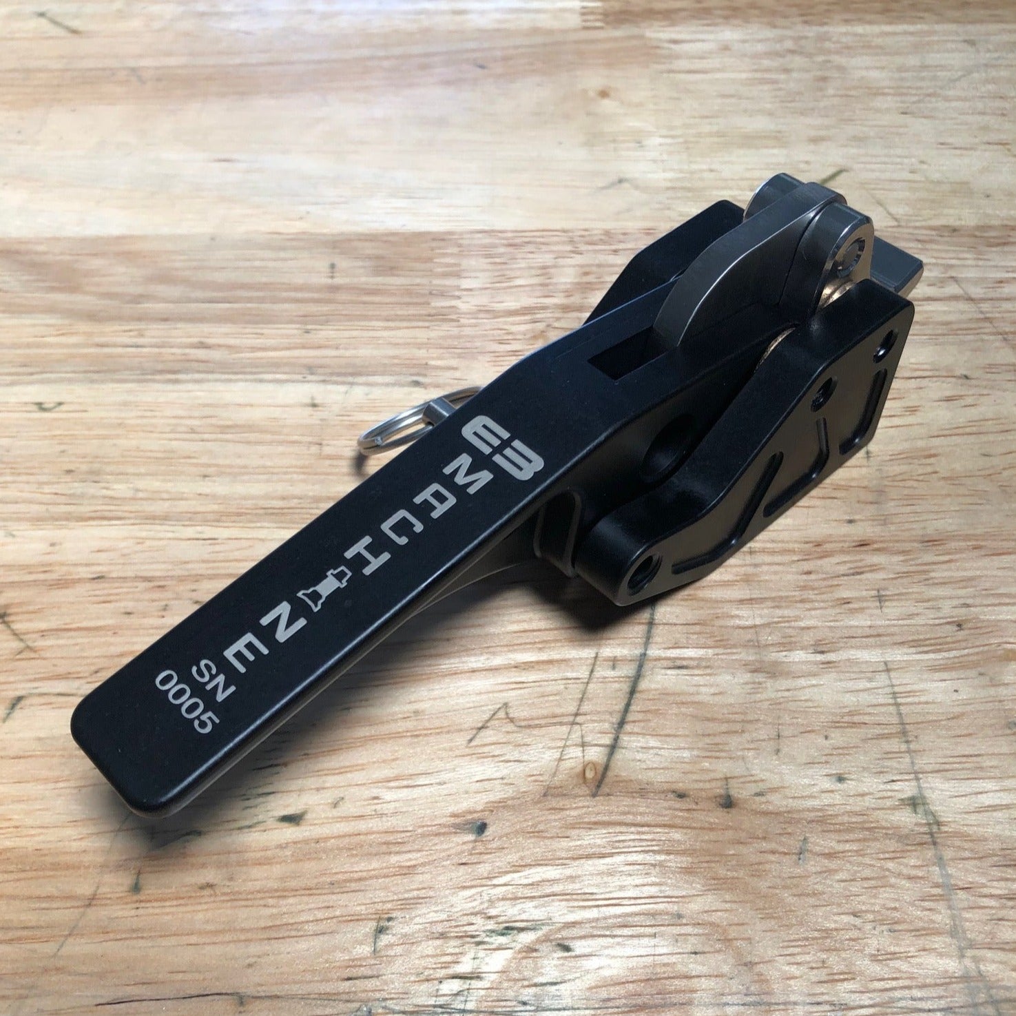 The Mini Compression Latch – E3 Machine